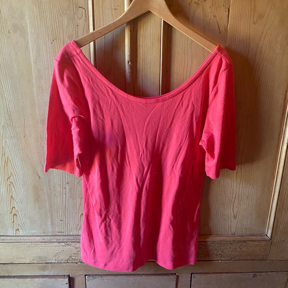 Coral Scoopneck Gap Tee